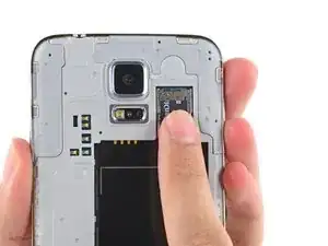 Samsung Galaxy S5 microSD Card Replacement