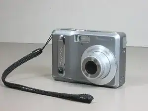 Polaroid i533