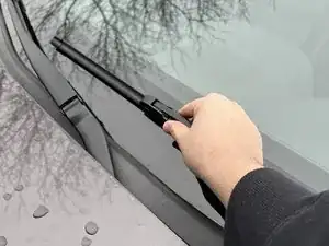 Windshield Wiper