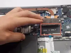 Samsung NP530U4BL RAM Replacement