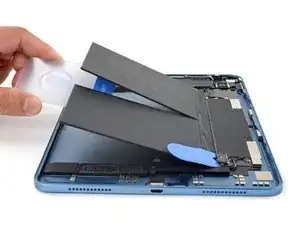 iPad Air (5th Generation) Teardown