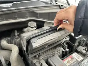 2014 Hyundai Santa Fe Sport Engine Air Filter Replacement