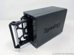 SYNOLOGY DS218 +: a complete disassembly in rules