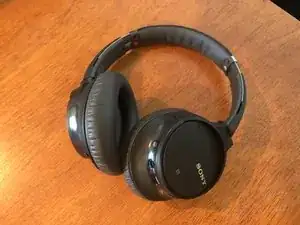 Sony WH-CH700N