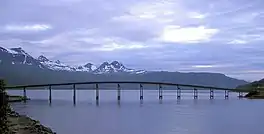 View of the Årstein bridge over the Gratangsfjorden