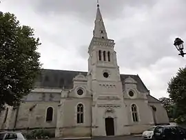 Church of Saint-Cyr and Sainte-Julitte in Contres