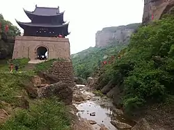 Jianmen Pass gate