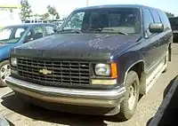 1992–1993 Chevrolet Suburban (base trim)