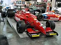 A Dallara F192 in display