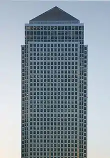 Picture of One Canada Square set against a clear blue sky.