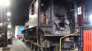 No. 475 sitting inside the Strasburg Railroad engine shed behind BEDT #15