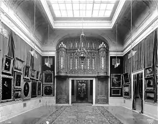 Organ in the Gallery