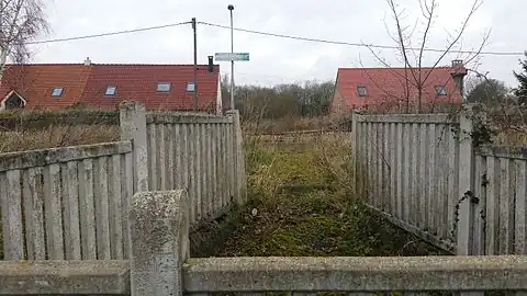 Photo showing the former access to the platform, 2008.