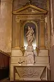 Left side altar inside the Église du Saint-Esprit in Aix-en-Provence