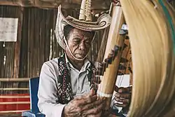 Image 105Sasando, traditional music instrument of Rotenese people from East Nusa Tenggara (from Culture of Indonesia)