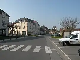 Place Maurice-Segonds in Bailleul-sur-Thérain