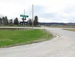 Looking west on Mulmur–Nottawasaga Townline in Banda