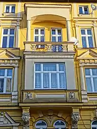 Bay window and loggia