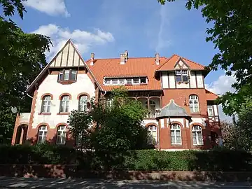 Main facade of Nr.4/6