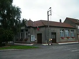 The town hall in Belloy-en-Santerre