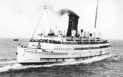 Ben-my-Chree in 1930's company "summer livery" departs Douglas.