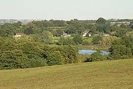 Betley Mere cc-by-sa/2.0 - © Peter Styles - geograph.org.uk/p/236166