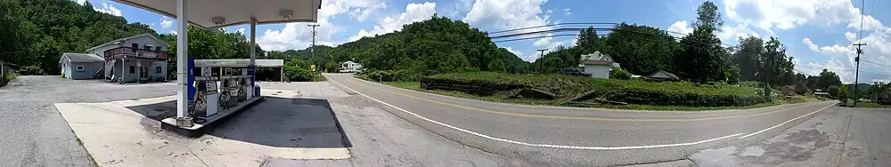 Helen Henderson Highway in Birchleaf