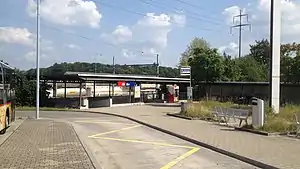 Canopy-covered platform