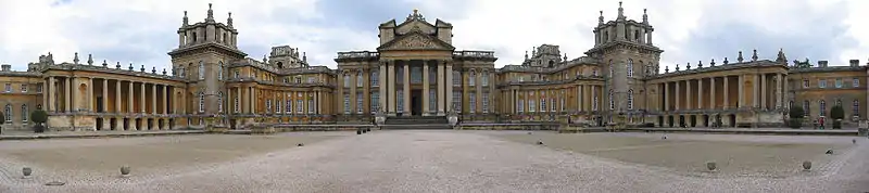 Panoramic view of Blenheim Palace