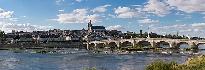 Panoramic view of Blois on the Loire river, from Vienne, on the left bank