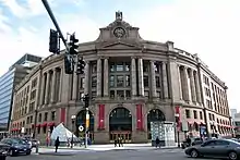 Image 51South Station, the busiest rail hub in New England, is a terminus of Amtrak and numerous MBTA rail lines. (from Boston)