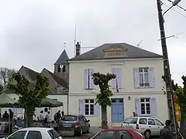 The town hall in Brégy