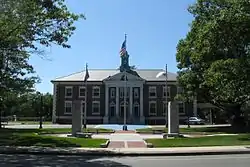 Braintree Town Hall in 2009