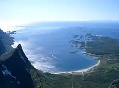 Vestfjord seen from a mountain in Steigen, with the southern part of the Lofoten wall visible on the right