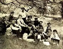 1919 Paramount film crew at lunch, with director John Kellette in center in first row