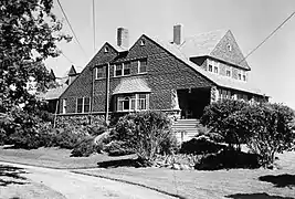 Brown-Donahue house, Delano Park, Cape Elizabeth, ME (1885–86)