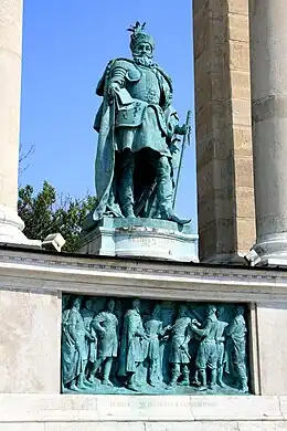 Gabriel Bethlen (statue by György Vastagh); the prince concludes a treaty with Bohemia