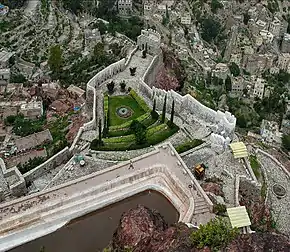 Image 4Al-Qahyra (Cairo) Castle's Garden in Ta'izz, the capital of Yemen during the Rasulid's era (from History of Yemen)