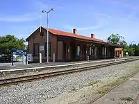 Carterton railway station, 2007