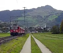 Rail line through Castrisch