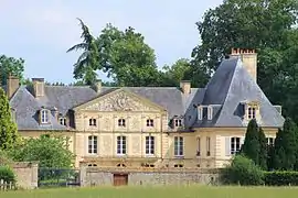 The chateau in Cesny-aux-Vignes