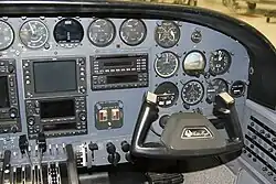 Cessna 421C Golden Eagle, typical copilot's instrumentation