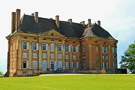 The chateau in Neublans