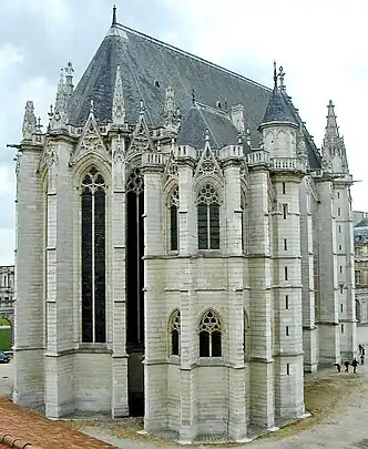 The apse and the sacristy, which contained the treasury on the upper floor