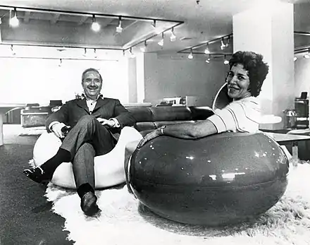 Charles and Eleanore Stendig at the Stendig, Inc. showroom, New York City, c. 1970. Photographer unknown, Charles Stendig Collection, R & Company Archives.