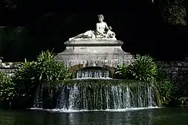 One Fountain with a sculpture.