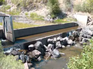 Paisley irrigation weir