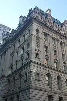 Detail of the facade, seen from the corner of Reade and Elk Streets