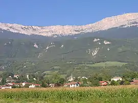 A general view of Claix