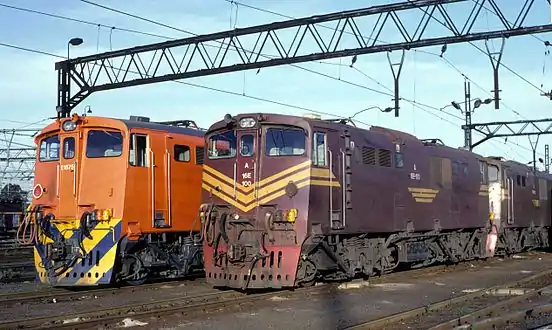 No. 16-100A & B (E1272 & E1273) in SAR Gulf Red and Whiskers livery, Germiston, 21 November 1991